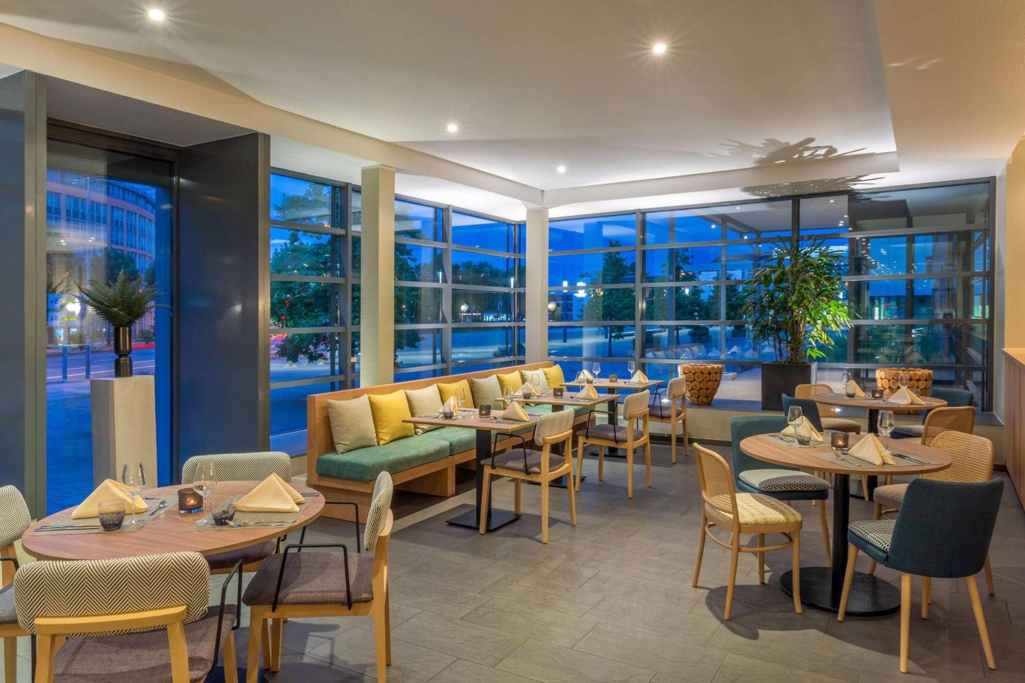 Kongresscenter Affiliated By Melia Hotel 4*