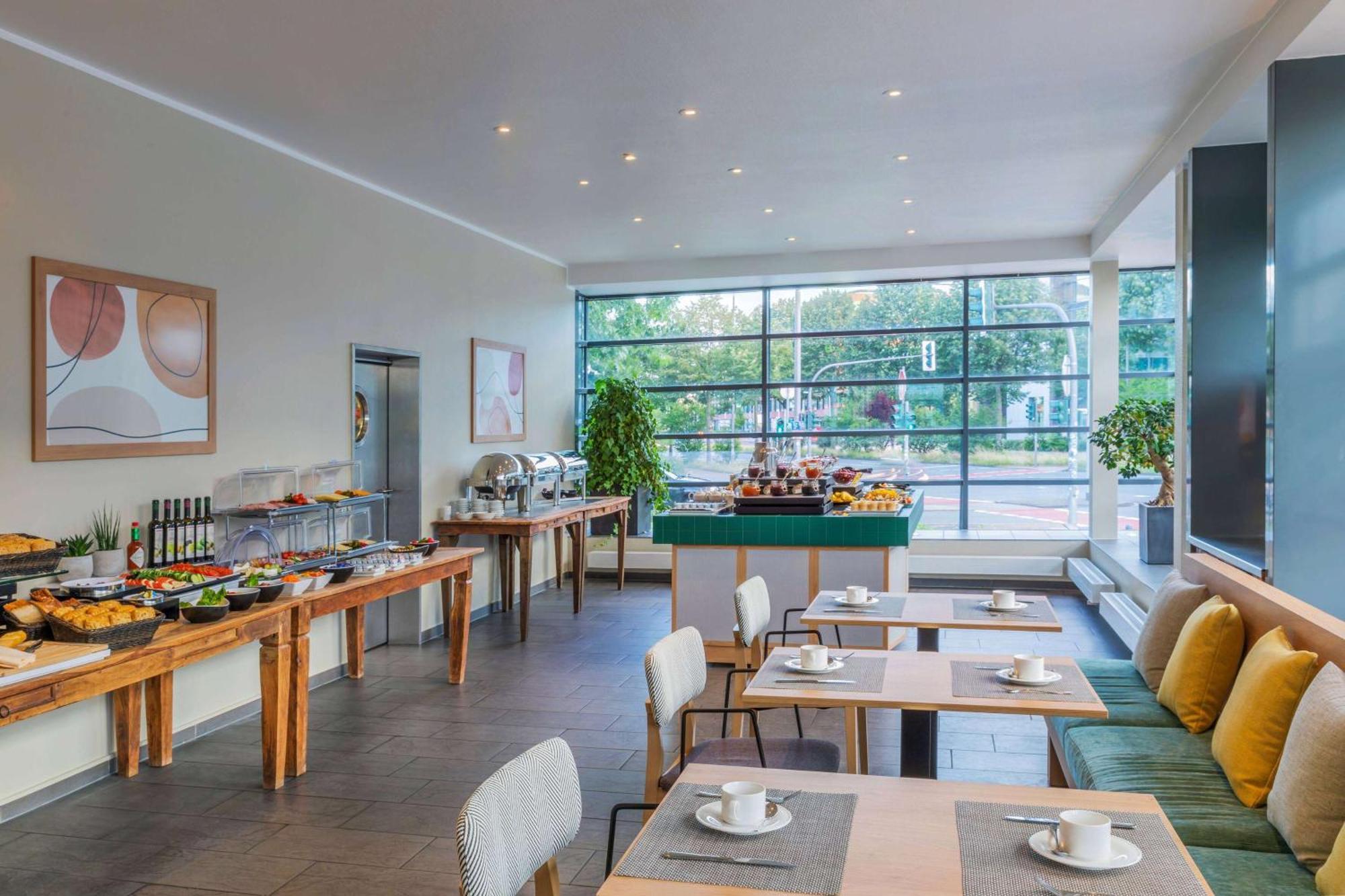 Hotel Kongresscenter Affiliated By Melia 4*