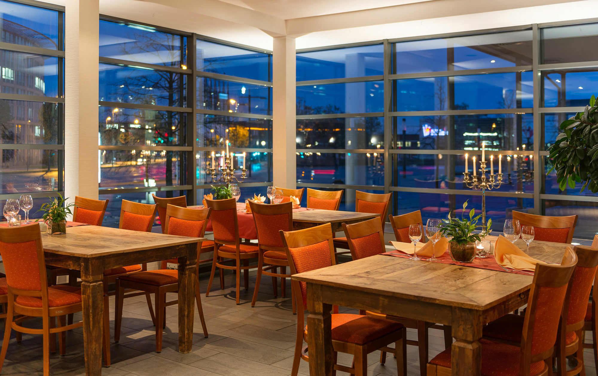 Hotel Kongresscenter Affiliated By Meliá 4*